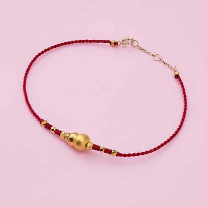 Hulu Red String Bracelet